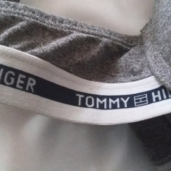 2 Tommy Hilfiger Girls' Classic Push Up  34A Bras - Picture 4 of 6